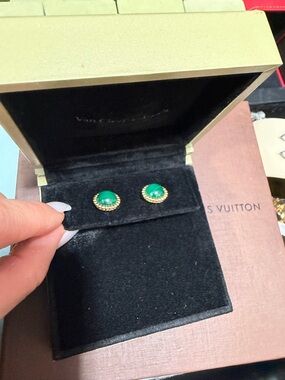 Vintage Van Cleef & Arpels Earrings bigger Box